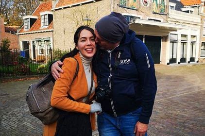 Julia Montes on close relationship with biological dad: .